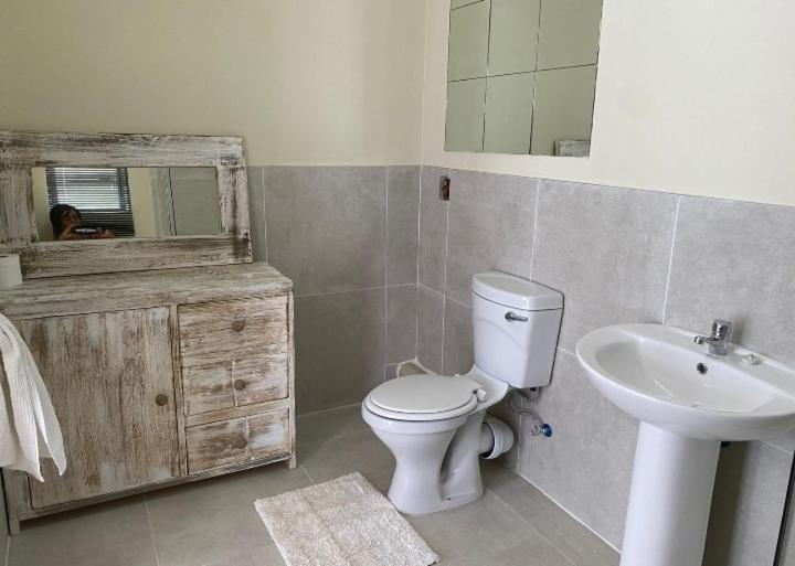 Lime Court Two Apartment Претория Екстериор снимка