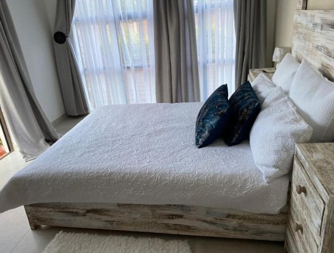 Lime Court Two Apartment Претория Екстериор снимка